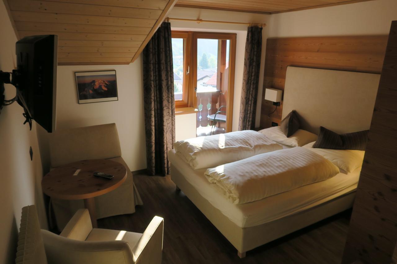 Aparthotel Garni Salegg St. Ulrich in Gröden Exterior foto